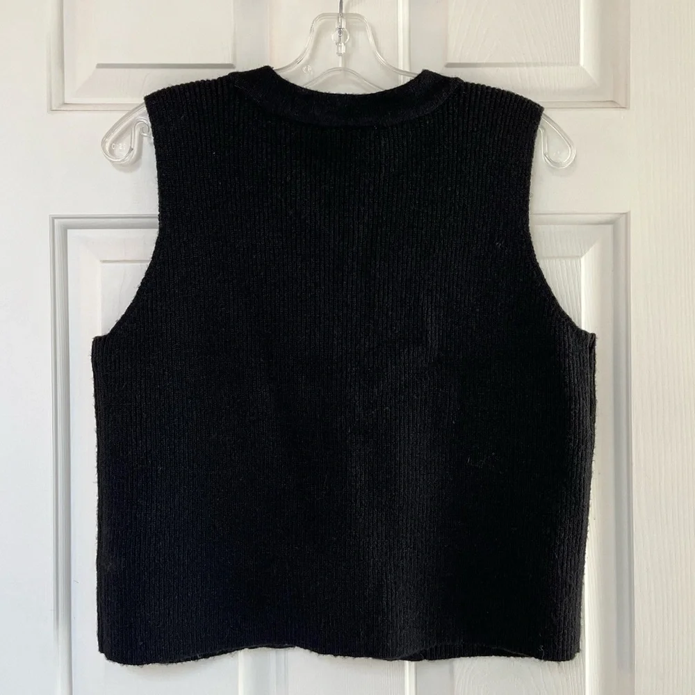 NWT Oak + Fort Button Down Vest Cardigan Black S - Picture 9 of 15